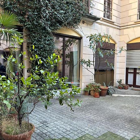 Luxury Loft Near Duomo And Garage Leilighet Milano Eksteriør bilde